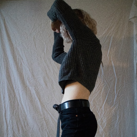 American Apparel Fisherman Cropped Sweater - Picture 2 of 5